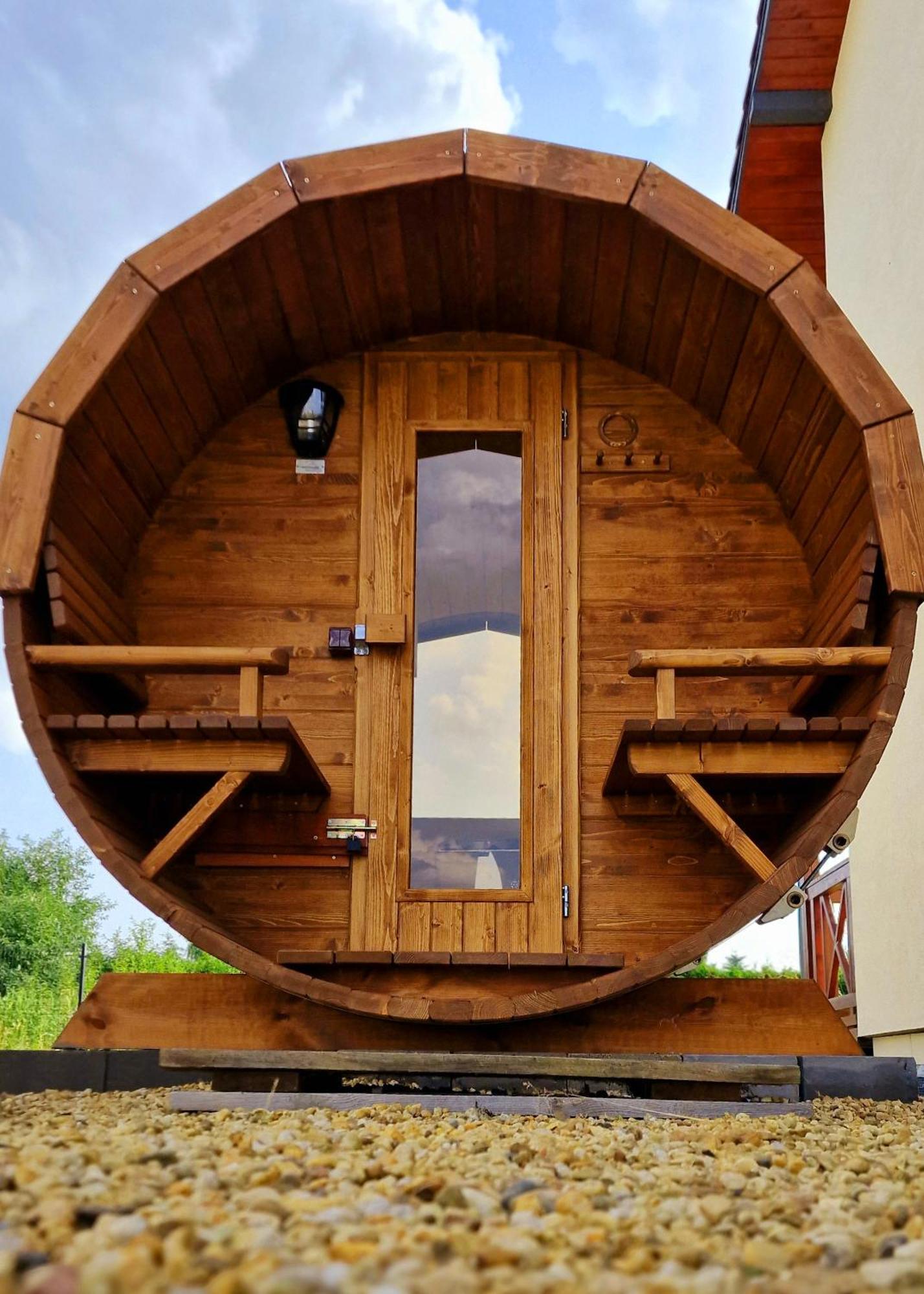 Boutique Odyseja & Spa Ciechocinek Exterior photo Barrel sauna